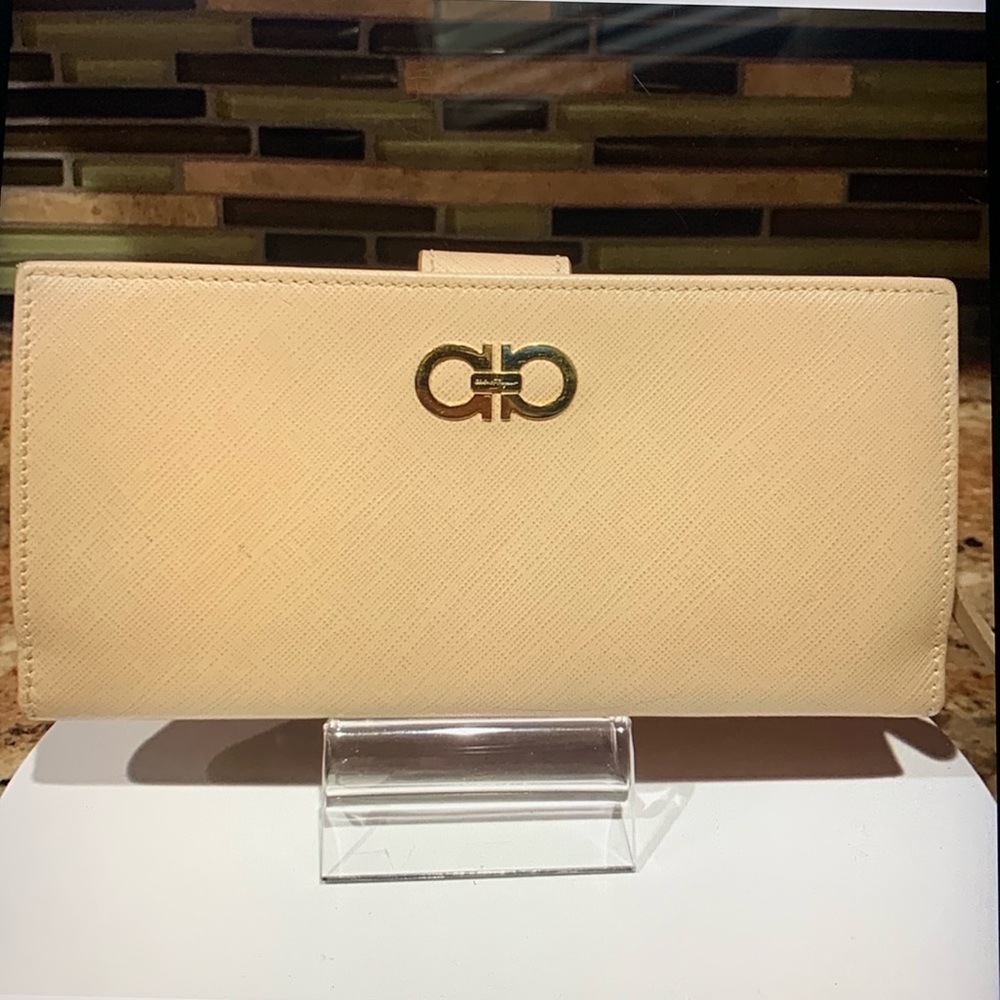Salvatore Ferragamo Beige Leather Continental Wallet with Gold Logo